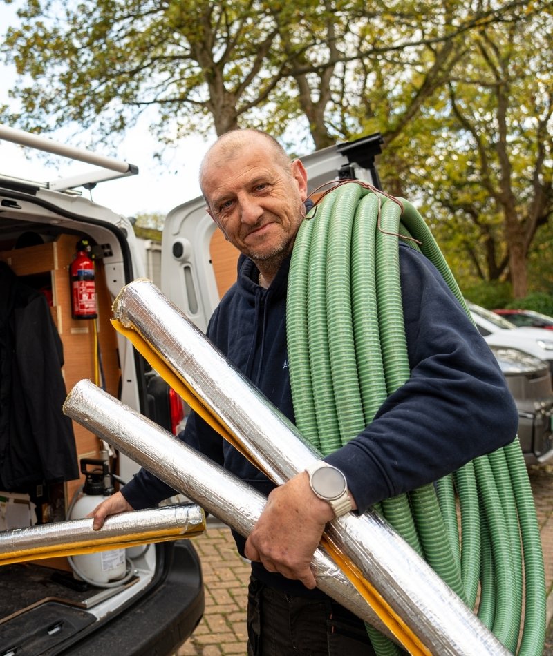 Aquatrust Engineer With Fittings Outside